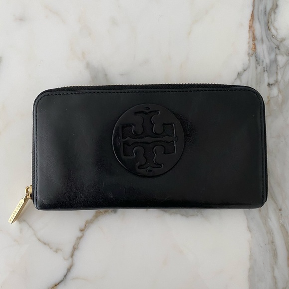 Tory Burch black leather wallet - Picture 1 of 4